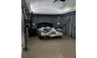 Oportunidad Única en Albrook – Hermosa Casa de Tres Niveles