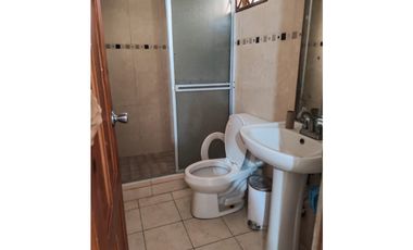 Oportunidad Única en Albrook – Hermosa Casa de Tres Niveles