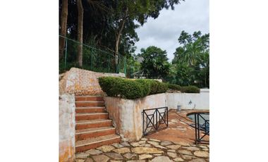 Oportunidad Única en Albrook – Hermosa Casa de Tres Niveles