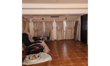 Oportunidad Única en Albrook – Hermosa Casa de Tres Niveles