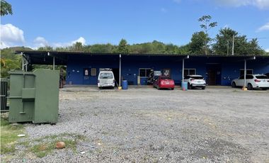 Se vende Local para uso comercial - Brisas del Golf