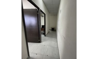 Se vende Local para uso comercial - Brisas del Golf