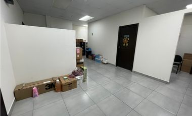 Se vende Local para uso comercial - Brisas del Golf