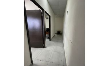 Se vende Local para uso comercial - Brisas del Golf