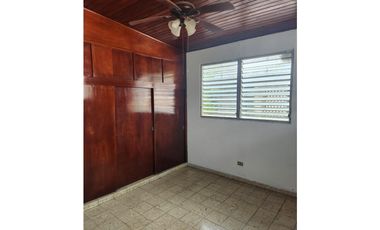Casa en Venta en La Loma – Pueblo Nuevo, Terreno grande!