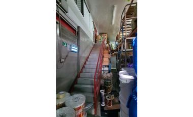 SE VENDE EDIFICO COMERCIAL EN LA CHORRERA