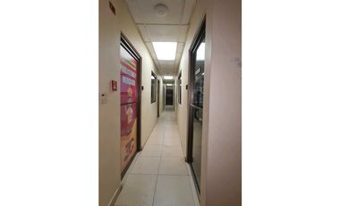 SE VENDE EDIFICO COMERCIAL EN LA CHORRERA