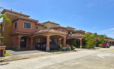 Casa en venta Costa Sur - Residencial el Doral