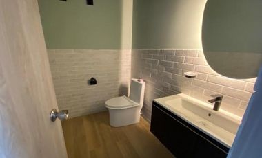 Se alquila oficina amoblada en Calle 50, Obarrio, Panama