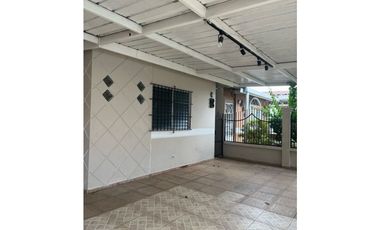 Casa unifamiliar en Colinas del Golf