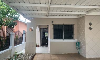 Casa unifamiliar en Colinas del Golf