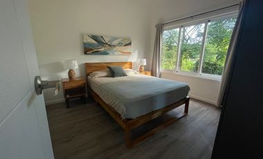 Casa amoblada en venta en Bocas del Toro .