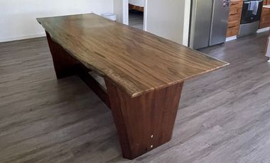 Casa amoblada en venta en Bocas del Toro .