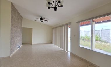 CASA EN VENTA EN ARBOLEDAS, LOS CEDROS (GS)