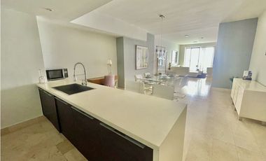 Alquiler de Apartamento Amueblado, Avenida Balboa, Panamá