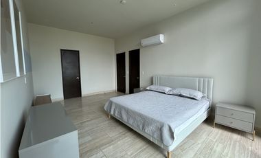 Venta de Apartamento en Costa del Este
