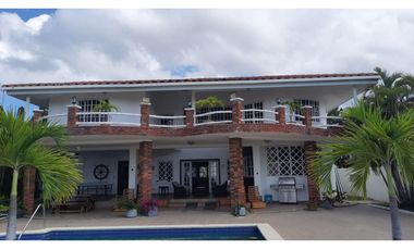 VENTA / ALQUILER DE CASA EN VISTA MAR, SAN CARLOS