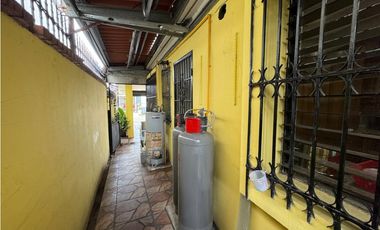 Venta casa unifamiliar villa de la fuentes 2 con garita