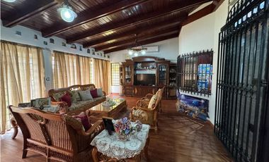 Venta casa unifamiliar villa de la fuentes 2 con garita