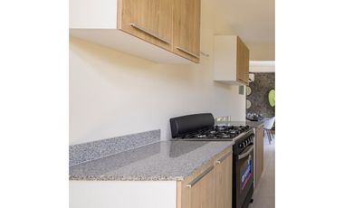 VENTA DE CASA RECIDENCIAL EN COLONIA REAL - CAPIRA
