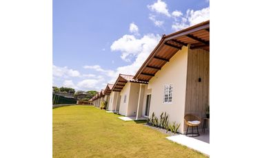 VENTA DE CASA RECIDENCIAL EN COLONIA REAL - CAPIRA