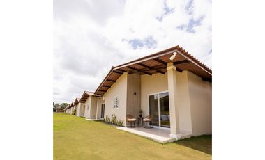 VENTA DE CASA RECIDENCIAL EN COLONIA REAL - CAPIRA
