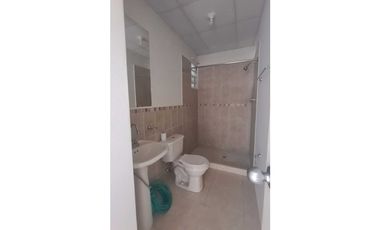 ALQUILER DE CASA EN ARBOLEDAS