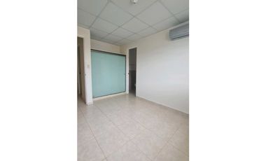 ALQUILER DE CASA EN ARBOLEDAS