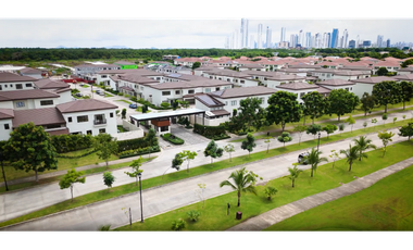 The Woods, Complejo Residencial de Lujo - Venta de Casa, Santa María