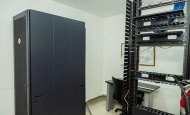 Oficina en la Torre Bicsa, Av. Balboa (ID 13370)