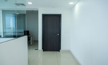 Oficina en la Torre Bicsa, Av. Balboa (ID 13370)