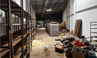 Local Comercial en Av. Central (ID 13373)