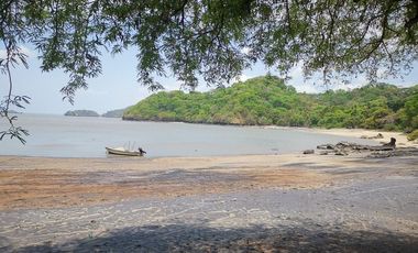 Lote de Playa en Venta en Playa Majagual, Cermeño de Capira RB