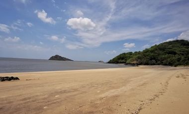 Lote de Playa en Venta en Playa Majagual, Cermeño de Capira RB