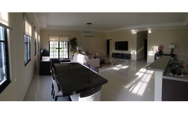 VENDO CASA TOTALMENTE AMOBLADA  – HACIENDA PACFICA,