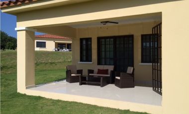 VENDO CASA TOTALMENTE AMOBLADA  – HACIENDA PACFICA,