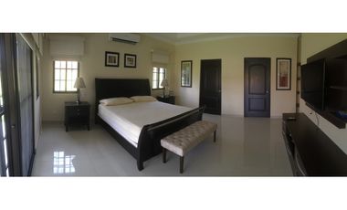 VENDO CASA TOTALMENTE AMOBLADA  – HACIENDA PACFICA,