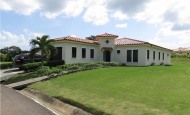 VENDO CASA TOTALMENTE AMOBLADA  – HACIENDA PACFICA,