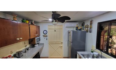 VENTA DE CASA EN LA FONTANA (T3) LVC5-1125