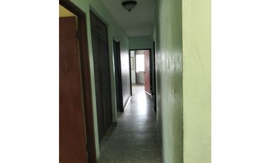 Alquiler de Casa y Lote Comercial/Commercial House & Lot for Rent