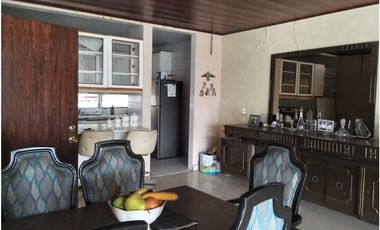 Alquiler de Casa y Lote Comercial/Commercial House & Lot for Rent