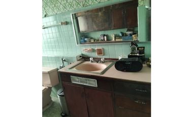 Alquiler de Casa y Lote Comercial/Commercial House & Lot for Rent