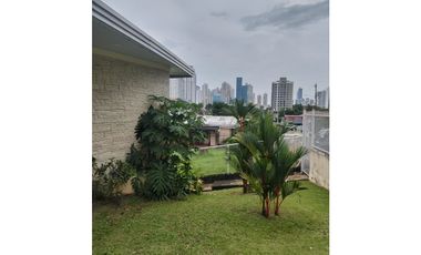 Alquiler de Casa y Lote Comercial/Commercial House & Lot for Rent