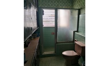 Alquiler de Casa y Lote Comercial/Commercial House & Lot for Rent