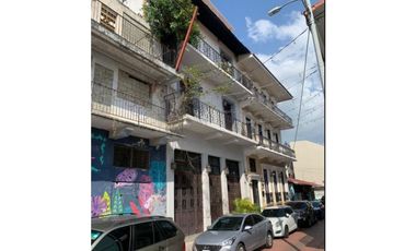 VENTA O ALQUILER DE CASA  COMERCIAL  5 NIVELES, EN CASCO VIEJO, PANAMA