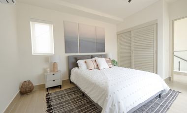 VENTA DE CASA EN PLAYA CARACOL, CHAME PANAM OESTE