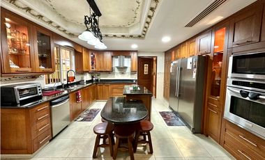 Se vende casa en Rainforest, Las Huacas