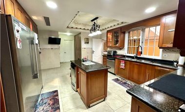 Se vende casa en Rainforest, Las Huacas