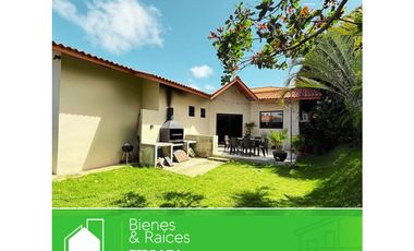 SE VENDE CASA EN RESIDENCIAL ROSALEDA, PENONOMÉ CODIGO C460