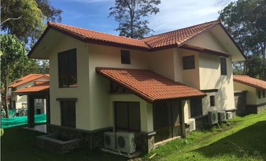 Venta de Casa en PH Senderos Camino de Cruces, Clayton